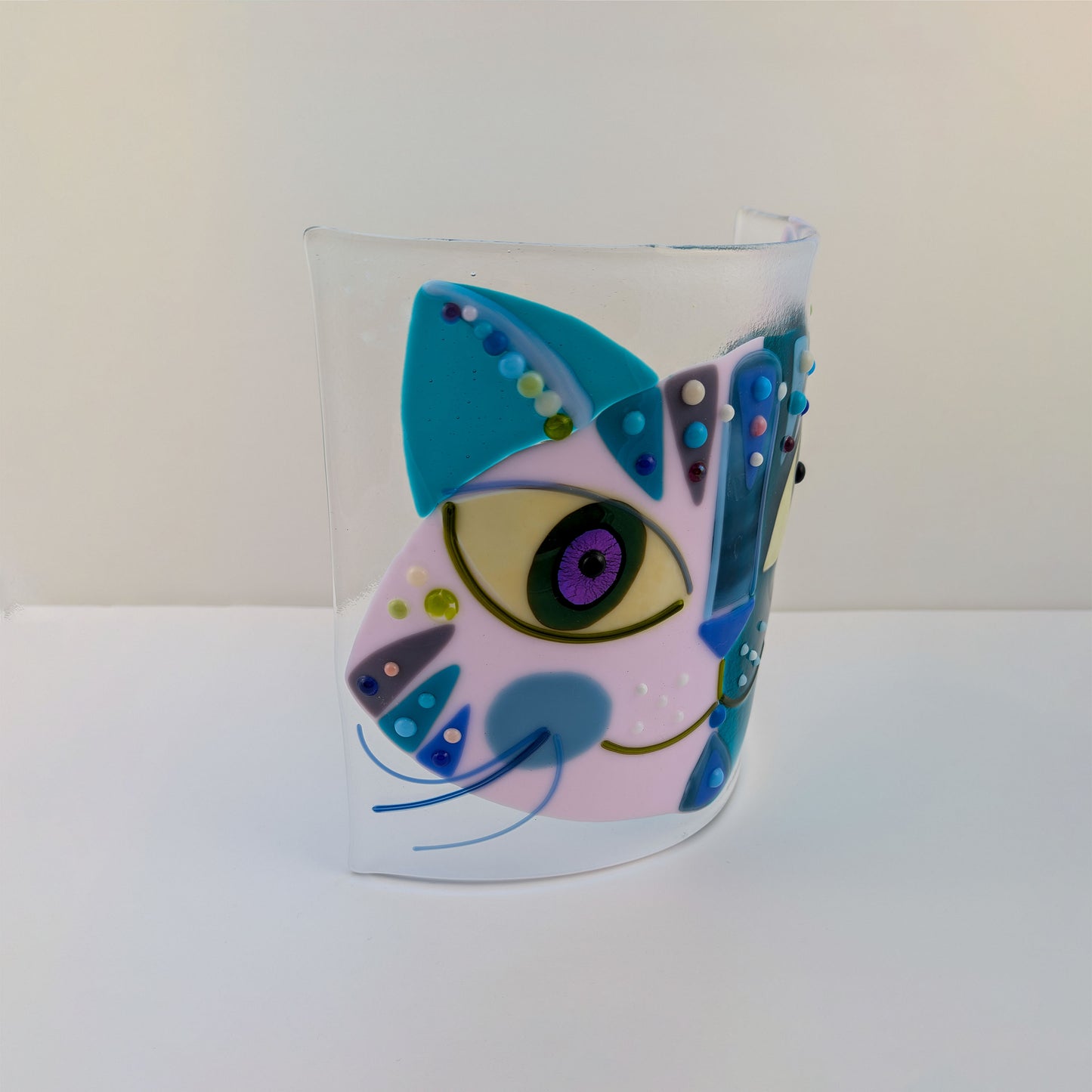 Bluebell - Lilac and Teal Cat Face Free Standing Curve