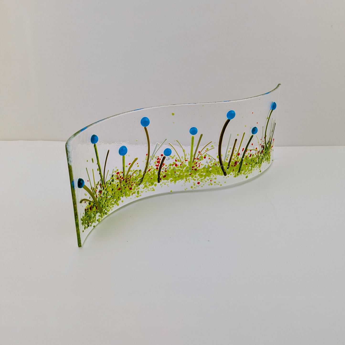 Blue Floral Free Standing Wave