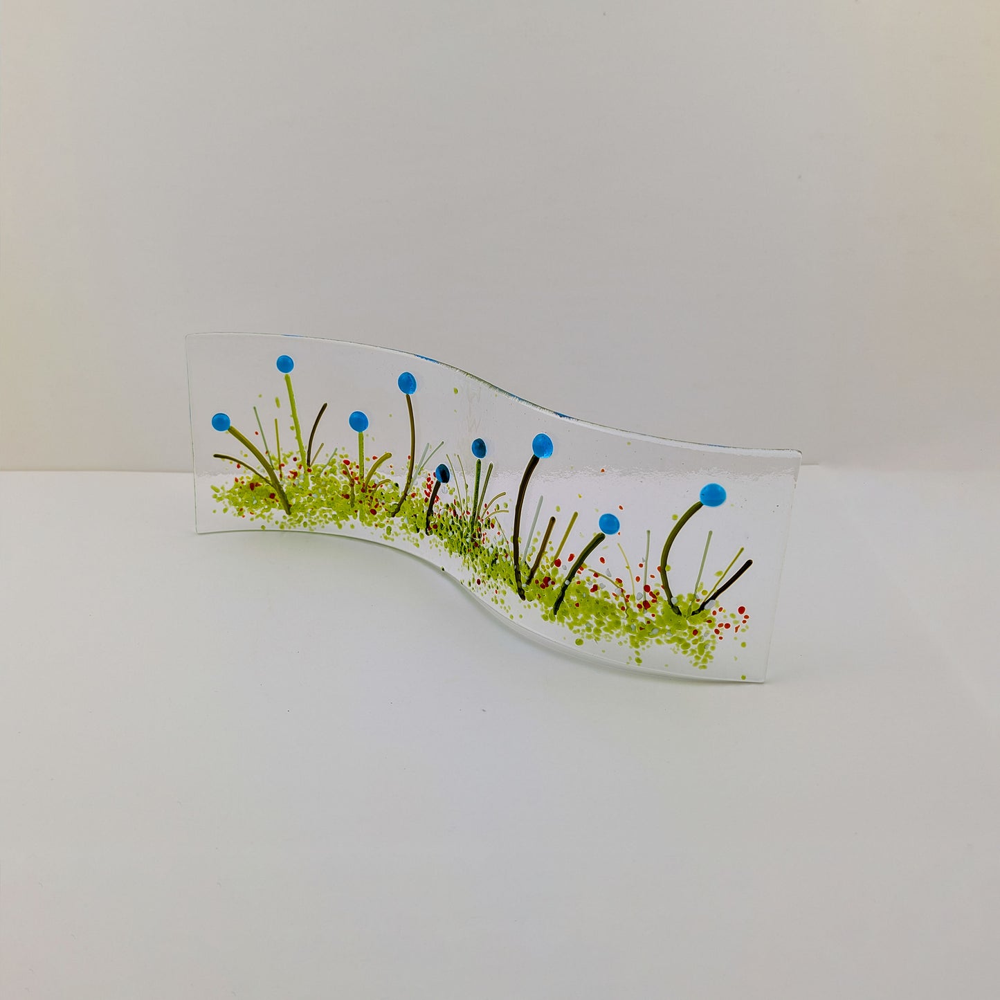 Blue Floral Free Standing Wave