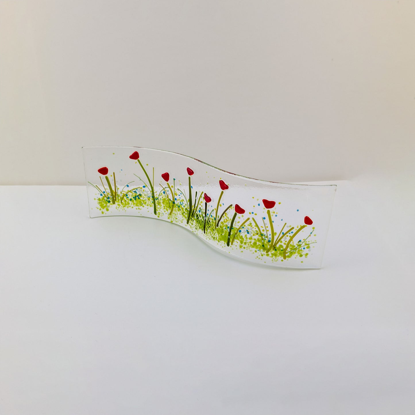 Red Floral Free Standing Wave
