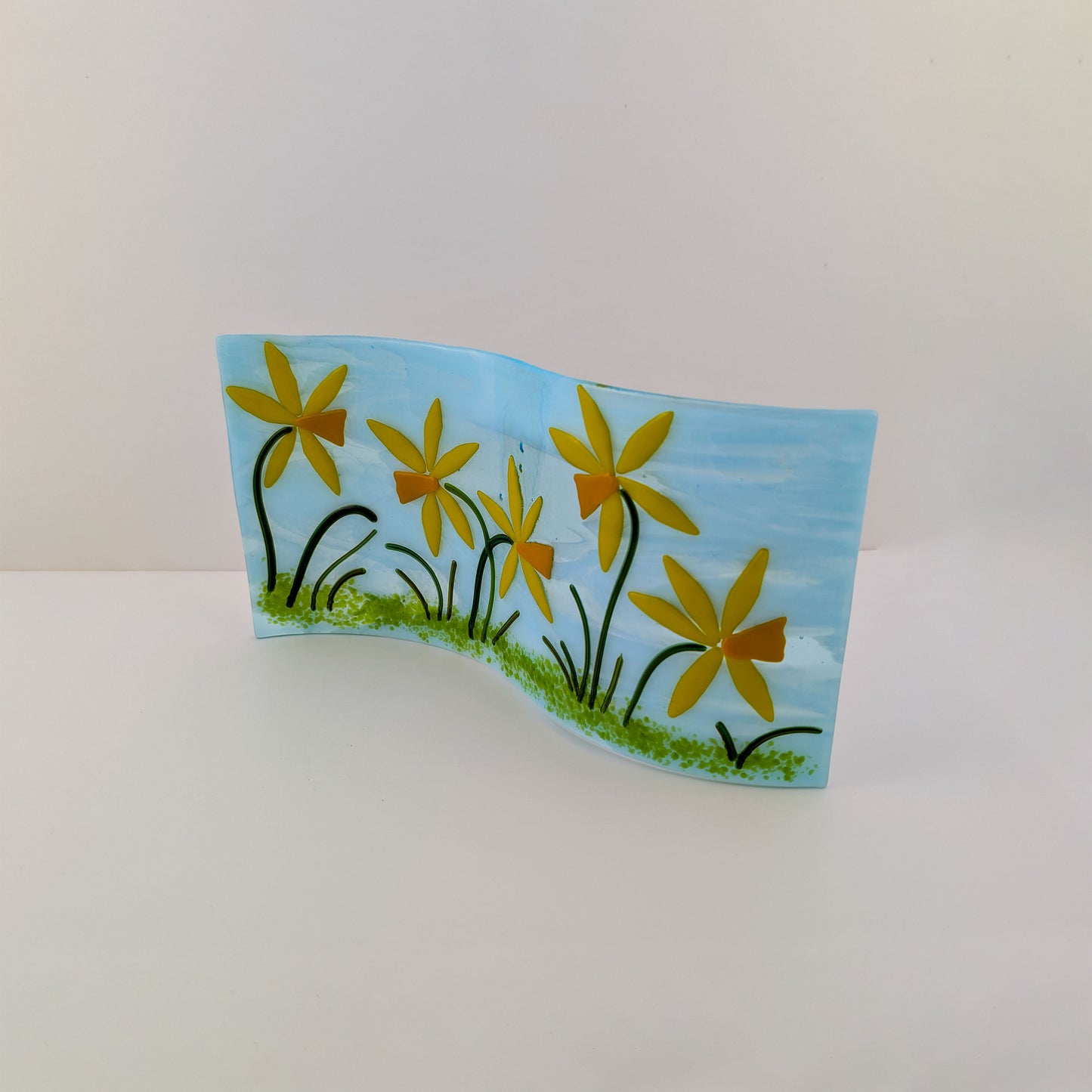 Daffodils Free Standing Wave