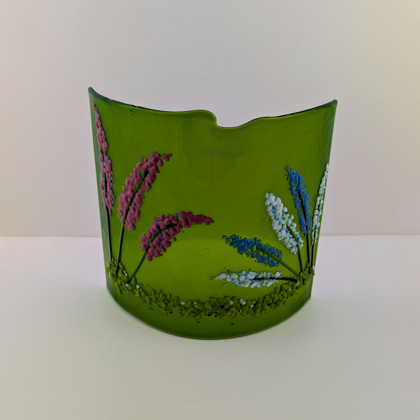 Green Glass Floral Free Standing Curve