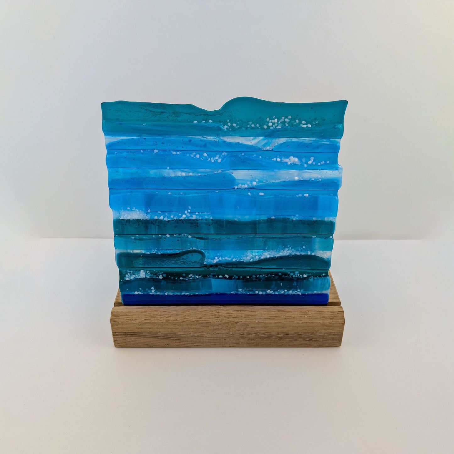 Seacape in wooden stand