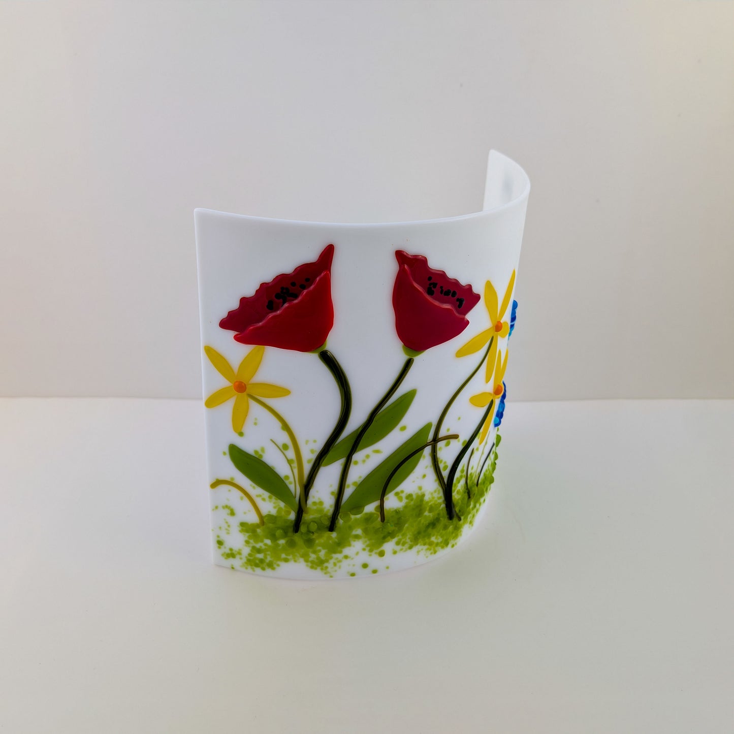 Floral Free Standing Wave on White Glass