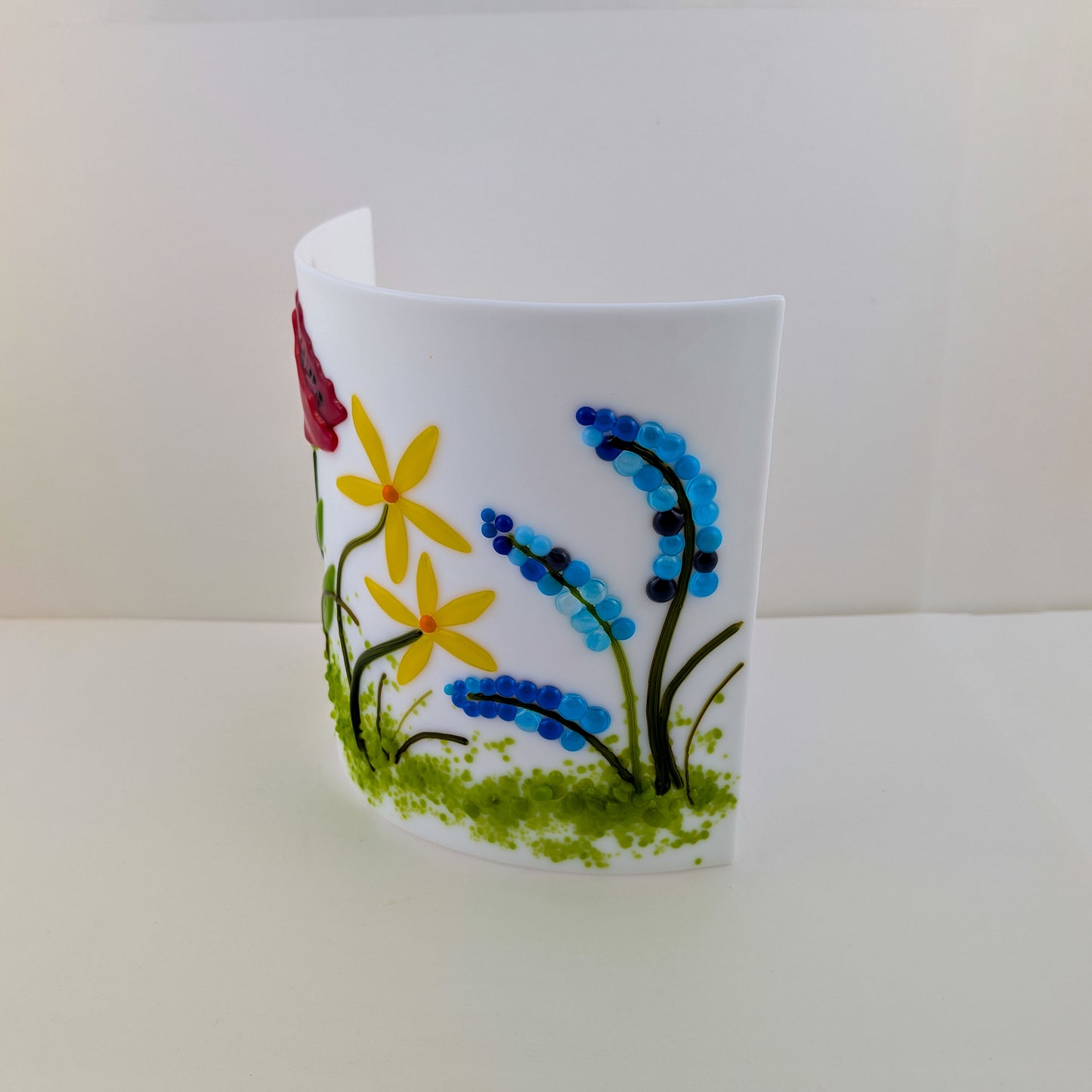 Floral Free Standing Wave on White Glass