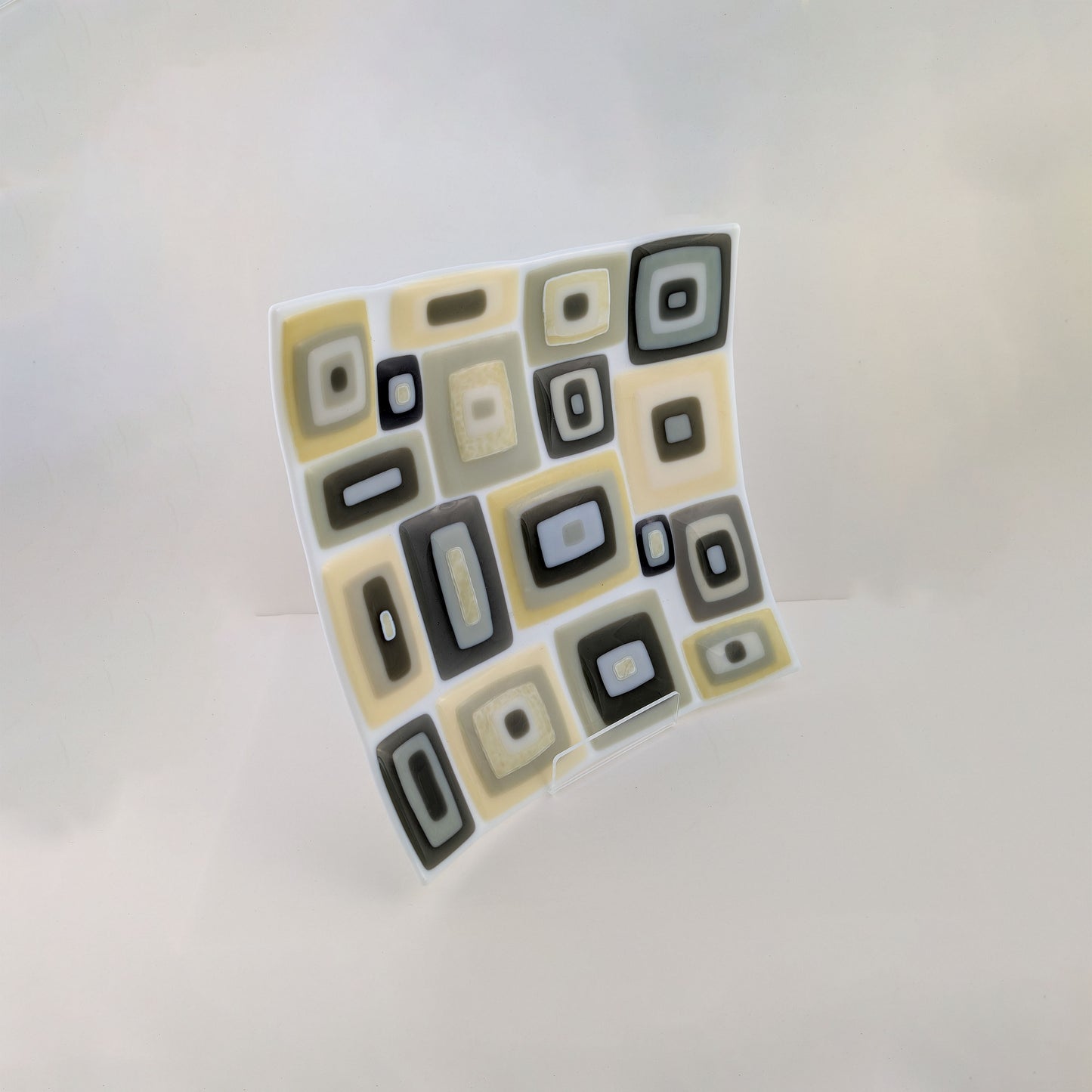 Grey & Vanilla Geometric Platter